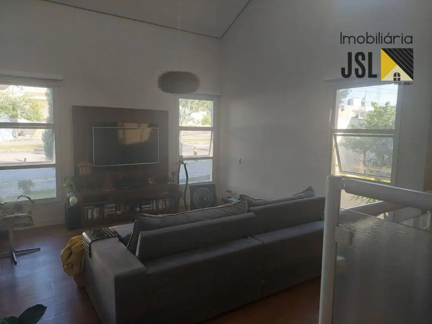 Foto 1 de Sobrado com 3 quartos à venda, 326m2 em Cacapava - SP