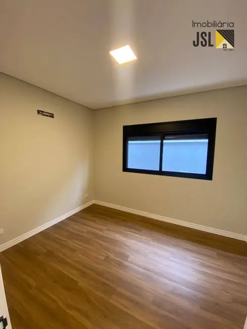 Foto 9 de Casa de Condomínio com 3 quartos à venda, 300m2 em Cacapava - SP