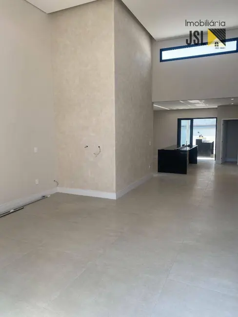 Foto 3 de Casa de Condomínio com 3 quartos à venda, 360m2 em Parque Residencial Maria Elmira, Cacapava - SP
