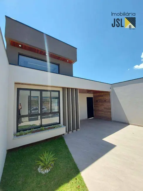 Foto 1 de Casa com 3 quartos à venda, 175m2 em Sao Jose Dos Campos - SP