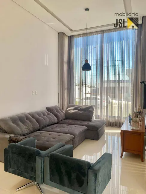 Foto 3 de Casa de Condomínio com 3 quartos à venda, 430m2 em Cacapava - SP