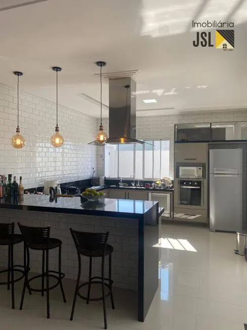 Foto 8 de Casa de Condomínio com 3 quartos à venda, 430m2 em Cacapava - SP