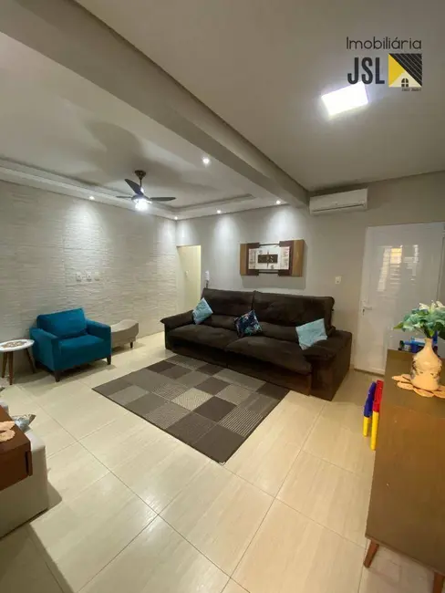 Foto 8 de Casa com 2 quartos à venda, 150m2 em Jardim Rafael, Cacapava - SP