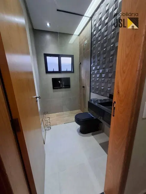 Foto 8 de Casa de Condomínio com 2 quartos à venda, 250m2 em Parque Residencial Maria Elmira, Cacapava - SP