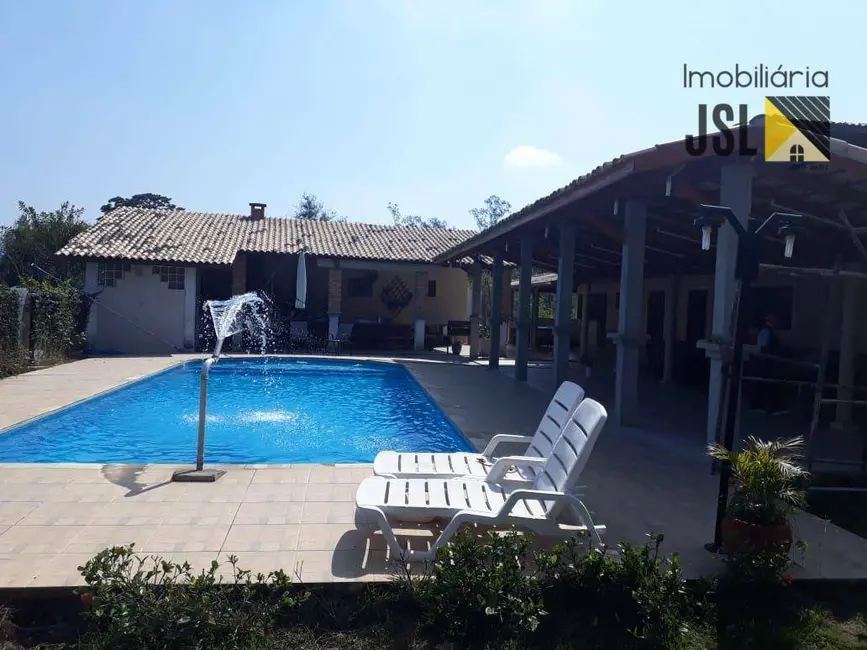 Foto 3 de Chácara com 3 quartos à venda, 33200m2 em Sítios de Recreio Mantiqueira, Cacapava - SP