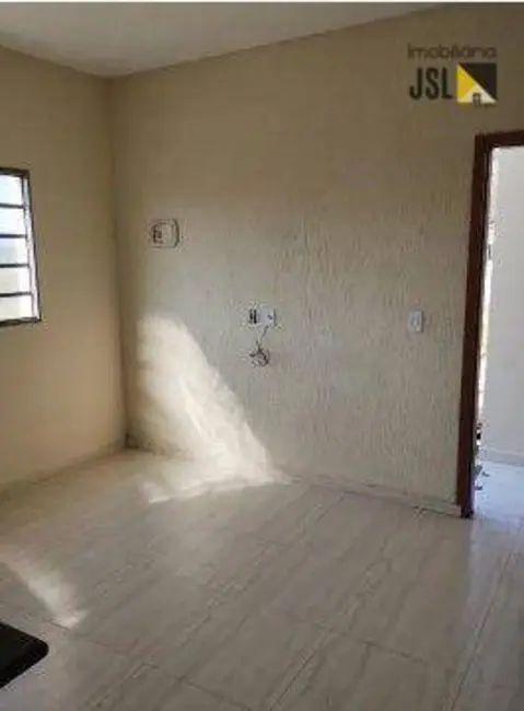 Foto 1 de Casa com 2 quartos à venda, 140m2 em Residencial Aldeias da Serra, Cacapava - SP