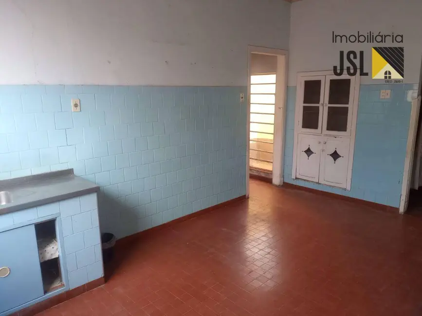 Foto 8 de Casa com 3 quartos à venda, 190m2 em Vila Pantaleão, Cacapava - SP