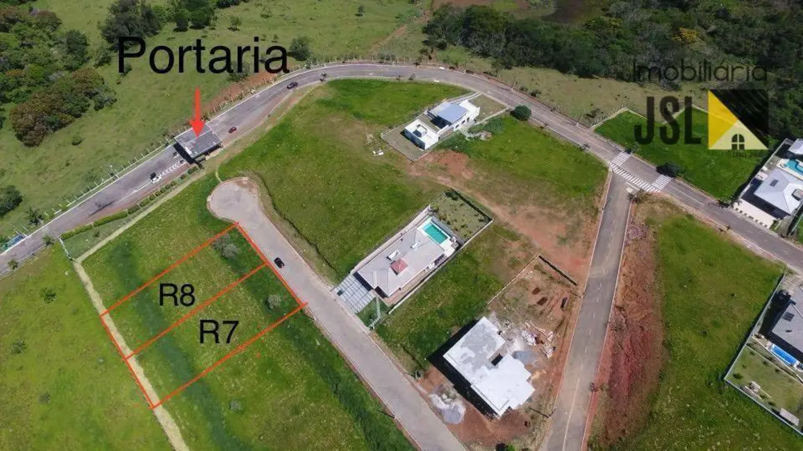 Foto 1 de Terreno / Lote à venda, 111m2 em Caçapava Velha, Cacapava - SP