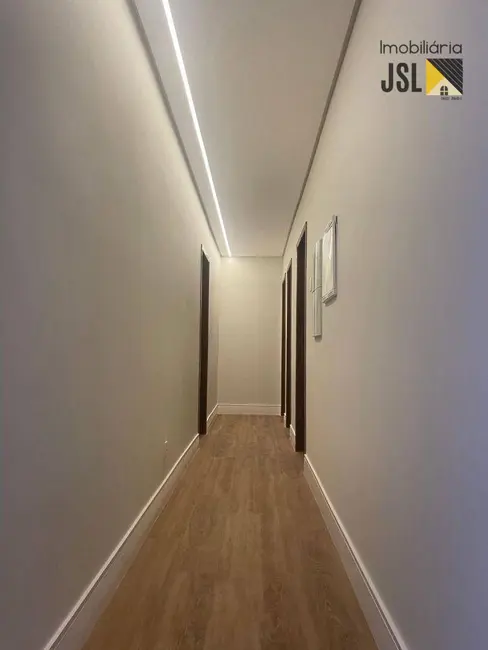 Foto 5 de Casa de Condomínio com 3 quartos à venda, 300m2 em Cacapava - SP