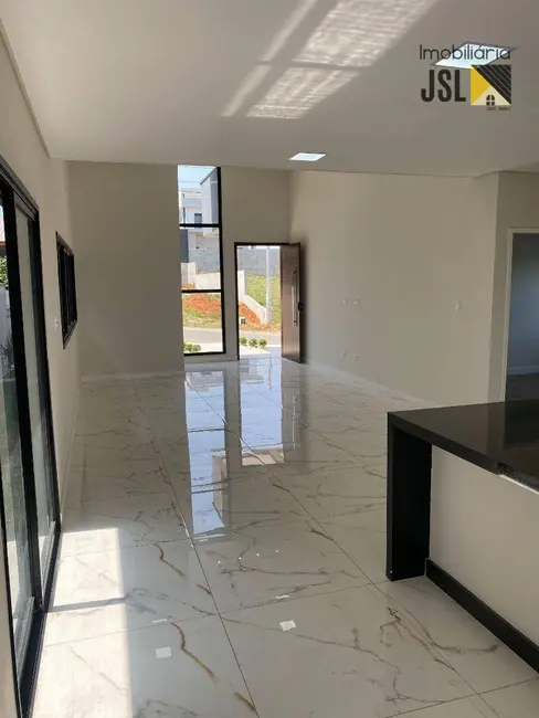 Foto 5 de Casa de Condomínio com 3 quartos à venda, 360m2 em Guamirim, Cacapava - SP