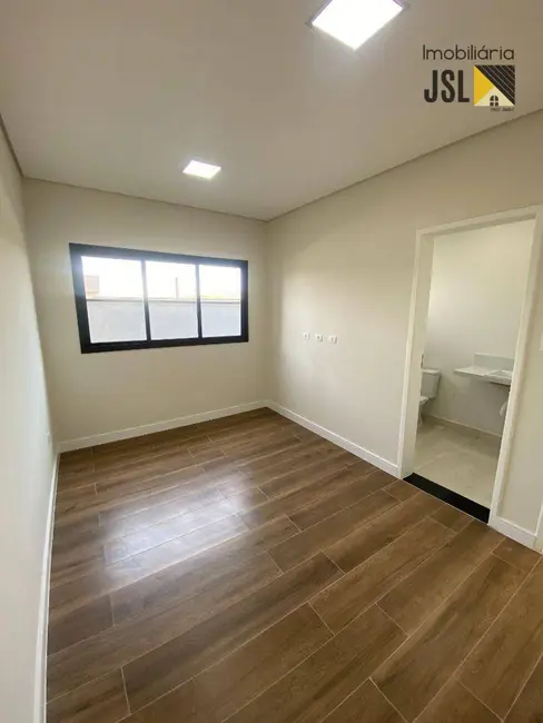 Foto 8 de Casa de Condomínio com 3 quartos à venda, 360m2 em Guamirim, Cacapava - SP