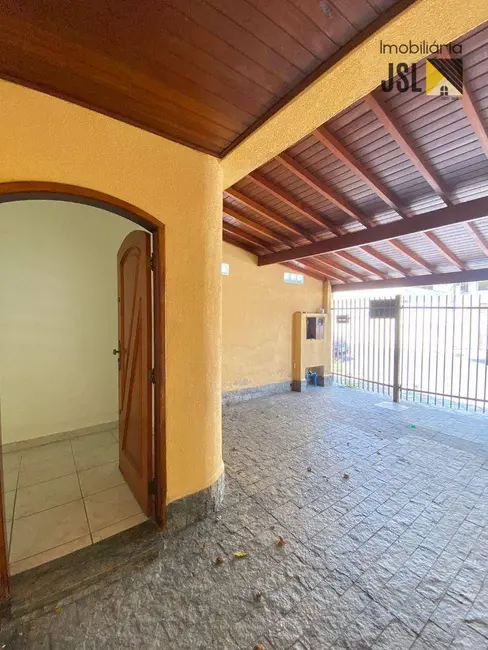 Foto 2 de Sobrado com 3 quartos à venda, 130m2 em Jardim das Nações, Taubate - SP