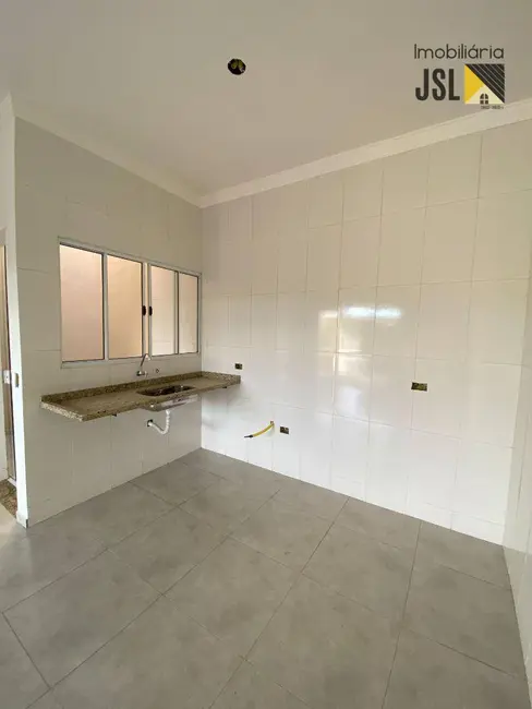 Sobrado com 3 quartos à venda, 55m2 em Jardim São José, Cacapava - SP - imagem 5 Foto 5 de Sobrado com 3 quartos à venda, 55m2 em Jardim São José, Cacapava - SP