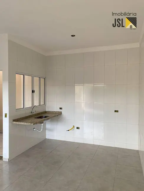 Sobrado com 3 quartos à venda, 55m2 em Jardim São José, Cacapava - SP - imagem 6 Foto 6 de Sobrado com 3 quartos à venda, 55m2 em Jardim São José, Cacapava - SP