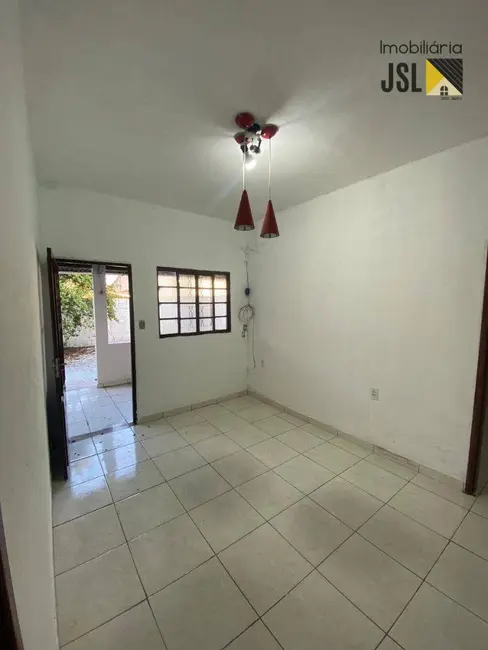 Foto 3 de Casa com 1 quarto para alugar, 100m2 em Jardim São José, Cacapava - SP