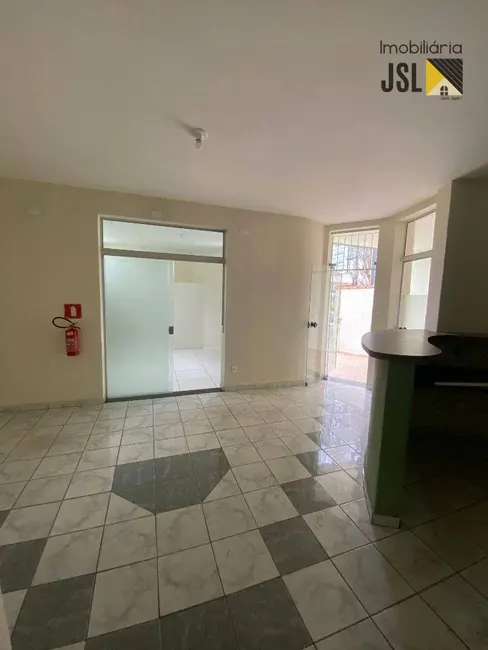 Foto 3 de Loja para alugar, 250m2 em Vila São João, Cacapava - SP