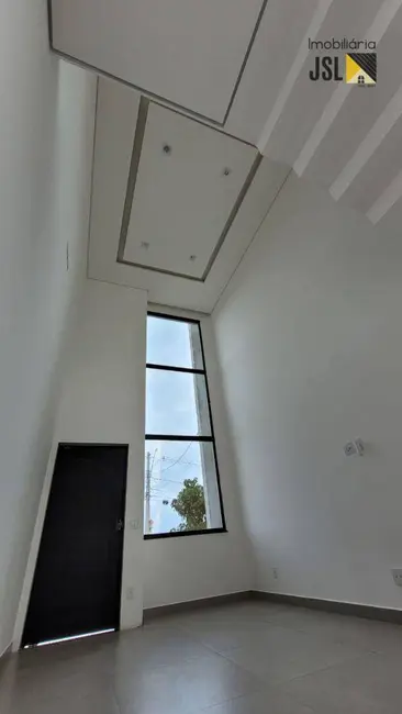 Foto 1 de Sobrado com 3 quartos à venda, 250m2 em Cacapava - SP