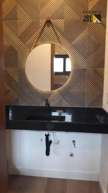 Foto 3 de Sobrado com 3 quartos à venda, 250m2 em Cacapava - SP