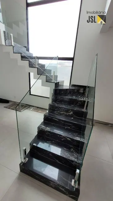 Foto 4 de Sobrado com 3 quartos à venda, 250m2 em Cacapava - SP