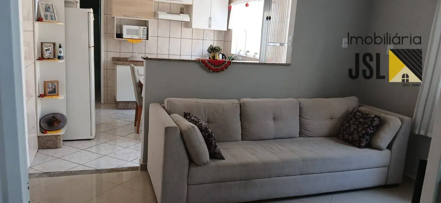 Foto 1 de Casa com 3 quartos à venda, 125m2 em Parque Residencial Maria Elmira, Cacapava - SP