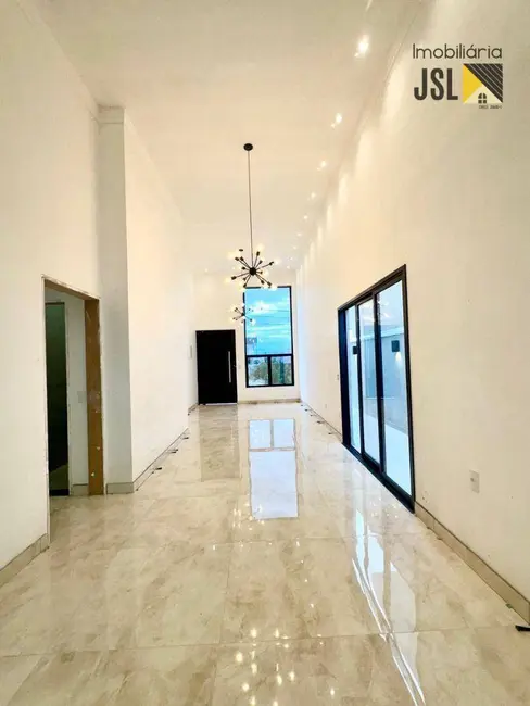 Foto 3 de Casa de Condomínio com 3 quartos à venda, 250m2 em Cacapava - SP