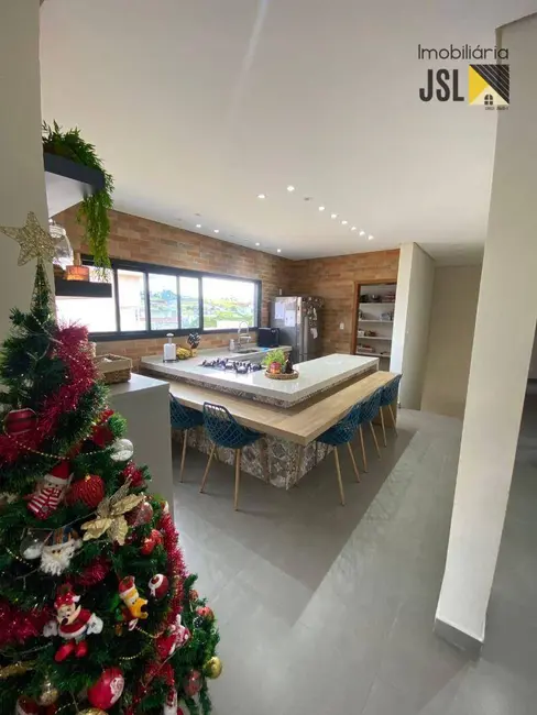 Casa de Condomínio com 3 quartos à venda, 250m2 em Cacapava - SP - imagem 5 Foto 5 de Casa de Condomínio com 3 quartos à venda, 250m2 em Cacapava - SP