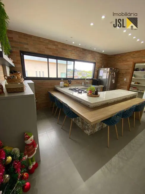 Casa de Condomínio com 3 quartos à venda, 250m2 em Cacapava - SP - imagem 8 Foto 8 de Casa de Condomínio com 3 quartos à venda, 250m2 em Cacapava - SP