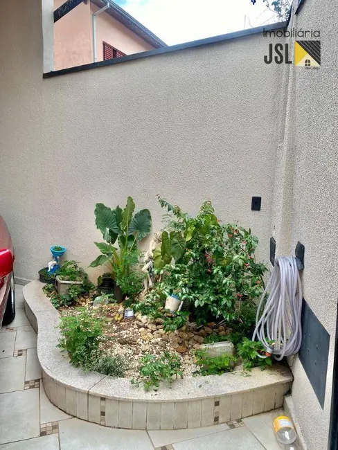 Foto 2 de Casa com 2 quartos à venda, 186m2 em Borda da Mata, Cacapava - SP