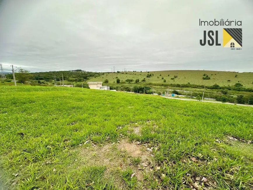 Foto 2 de Terreno / Lote à venda, 360m2 em Santa Luzia, Cacapava - SP