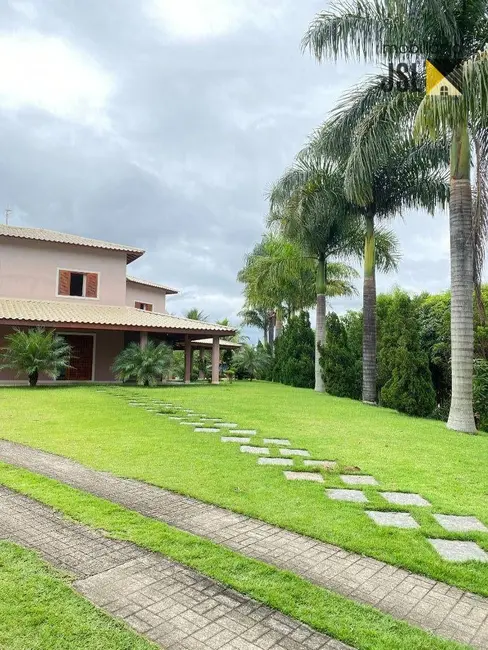 Foto 2 de Chácara com 4 quartos à venda, 10000m2 em Cacapava - SP