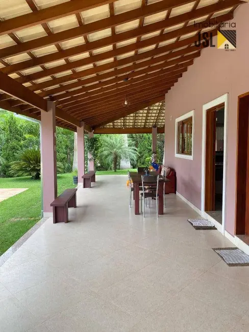 Foto 8 de Chácara com 4 quartos à venda, 10000m2 em Cacapava - SP