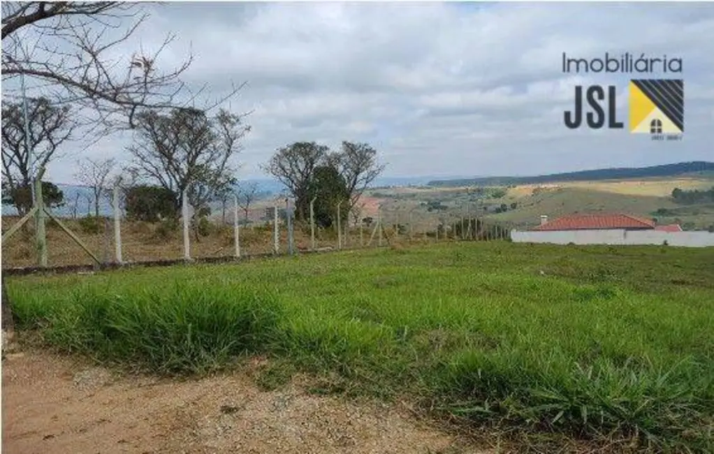 Foto 1 de Terreno / Lote à venda, 1381m2 em Cacapava - SP