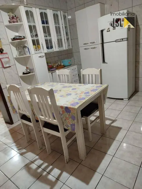 Foto 9 de Sobrado com 3 quartos à venda, 135m2 em Vila Santa Izabel, Cacapava - SP