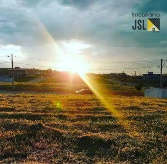 Foto 1 de Terreno / Lote à venda, 540m2 em Guamirim, Cacapava - SP