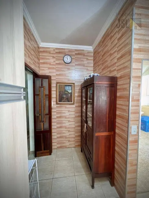 Foto 9 de Sobrado com 3 quartos à venda, 87m2 em Vila Bandeirantes, Cacapava - SP