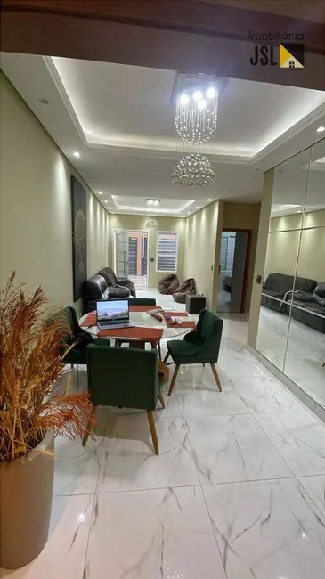 Foto 4 de Casa com 2 quartos à venda, 175m2 em Cacapava - SP