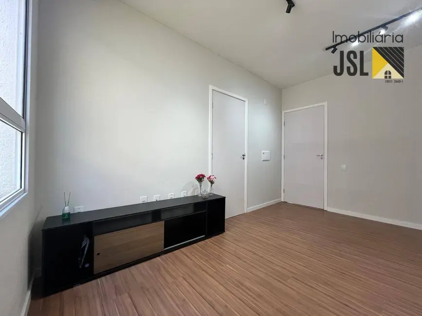 Foto 1 de Apartamento com 1 quarto à venda, 44m2 em Jardim Jaraguá, Taubate - SP