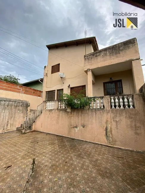 Sobrado com 4 quartos à venda, 178m2 em Jardim Maria Cândida, Cacapava - SP - imagem 1 Foto 1 de Sobrado com 4 quartos à venda, 178m2 em Jardim Maria Cândida, Cacapava - SP