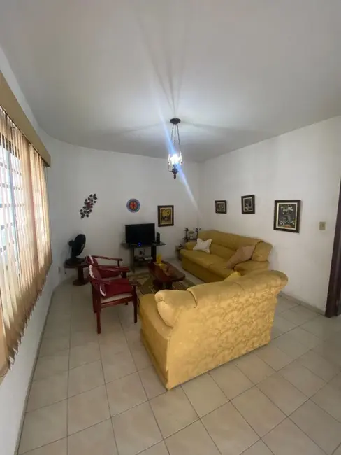 Foto 5 de Casa com 3 quartos à venda, 250m2 em Vila Antônio Augusto Luiz, Cacapava - SP