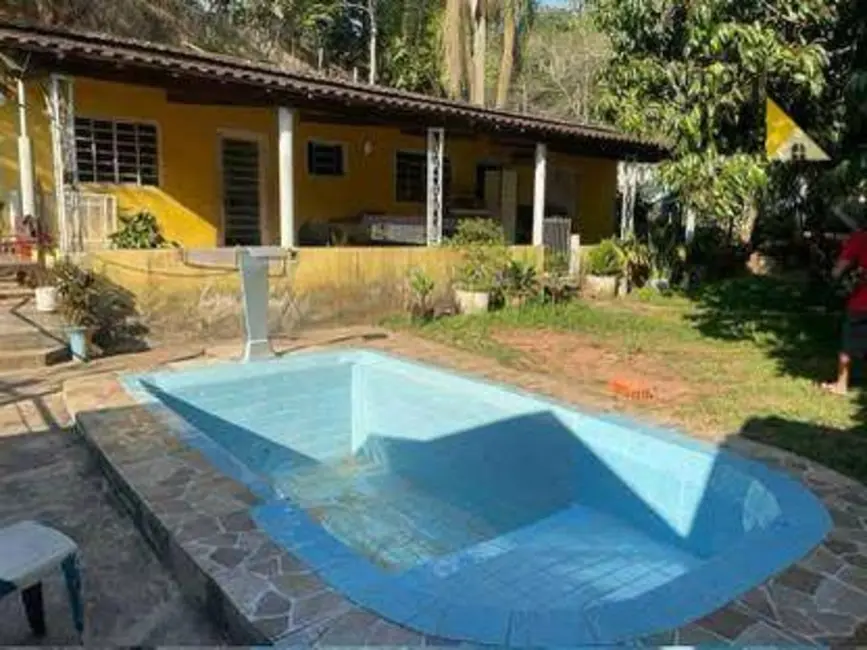 Chácara com 2 quartos à venda, 1000m2 em Sao Jose Dos Campos - SP - imagem 3 Foto 3 de Chácara com 2 quartos à venda, 1000m2 em Sao Jose Dos Campos - SP