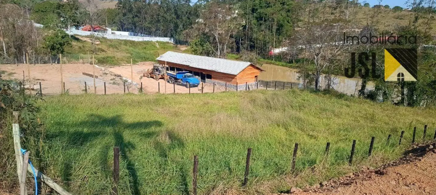 Foto 1 de Terreno / Lote à venda, 2000m2 em Chácaras Santa Maria, Jacarei - SP