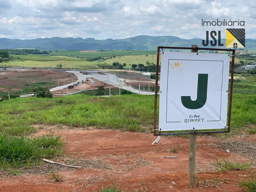 Foto 2 de Terreno / Lote à venda, 356m2 em Guamirim, Cacapava - SP