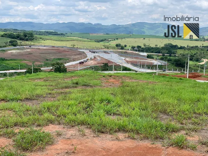 Foto 1 de Terreno / Lote à venda, 356m2 em Guamirim, Cacapava - SP