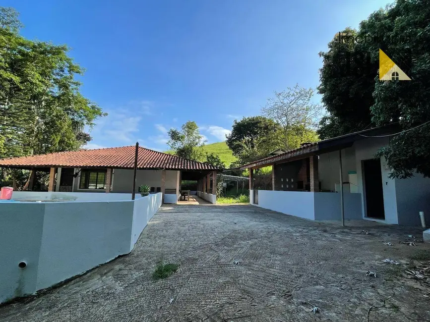 Foto 1 de Sítio / Rancho com 3 quartos à venda, 42000m2 em Taubate - SP