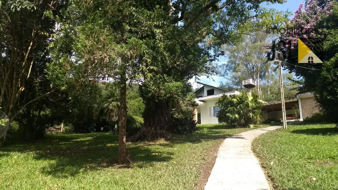 Sítio / Rancho com 6 quartos à venda, 185000m2 em Paraibuna - SP - imagem 8 Foto 8 de Sítio / Rancho com 6 quartos à venda, 185000m2 em Paraibuna - SP