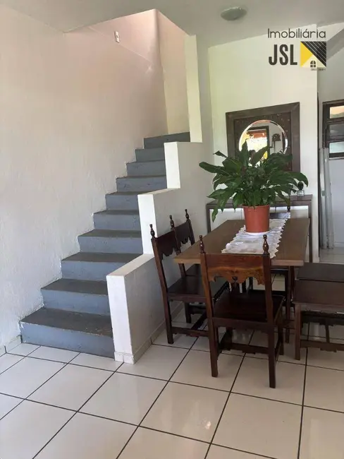 Foto 3 de Sobrado com 2 quartos à venda, 175m2 em Parque Residencial Santo André, Cacapava - SP