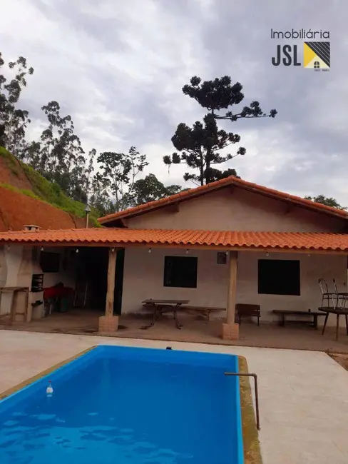 Chácara com 3 quartos à venda, 3128m2 em Paraibuna - SP - imagem 3 Foto 3 de Chácara com 3 quartos à venda, 3128m2 em Paraibuna - SP