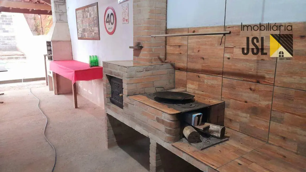 Chácara com 3 quartos à venda, 3128m2 em Paraibuna - SP - imagem 5 Foto 5 de Chácara com 3 quartos à venda, 3128m2 em Paraibuna - SP