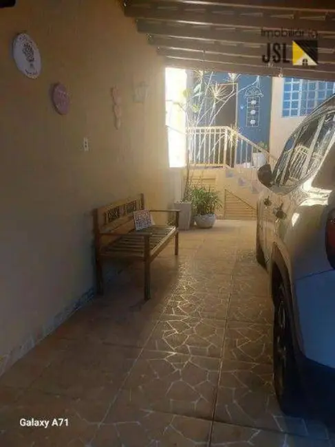 Foto 3 de Sobrado com 2 quartos à venda, 175m2 em Residencial Esperança, Cacapava - SP