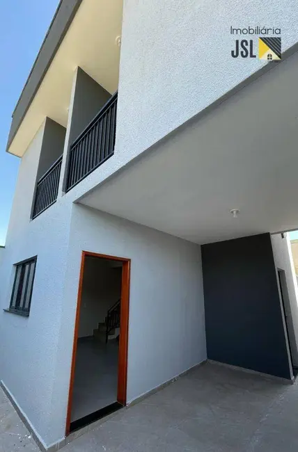 Foto 1 de Casa com 2 quartos à venda, 71m2 em Cacapava - SP